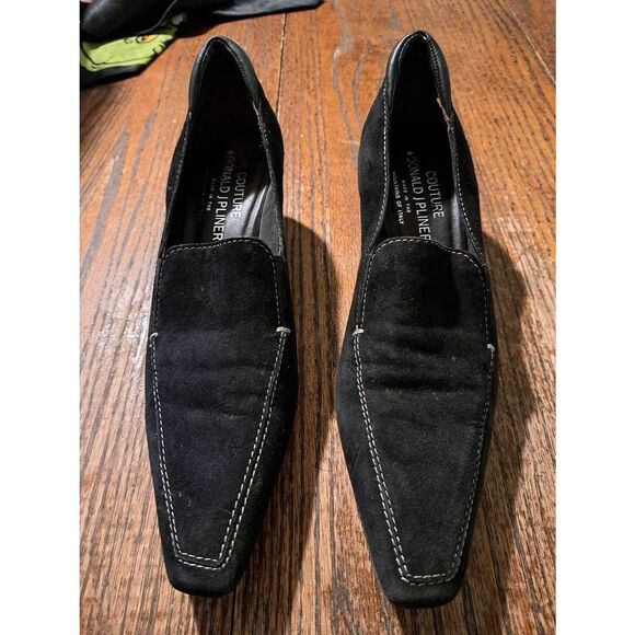 Donald J Pliner Women 7.5 Narrow Merrick Black Suede Square Toe Low Heel Shoes - Picture 2 of 6